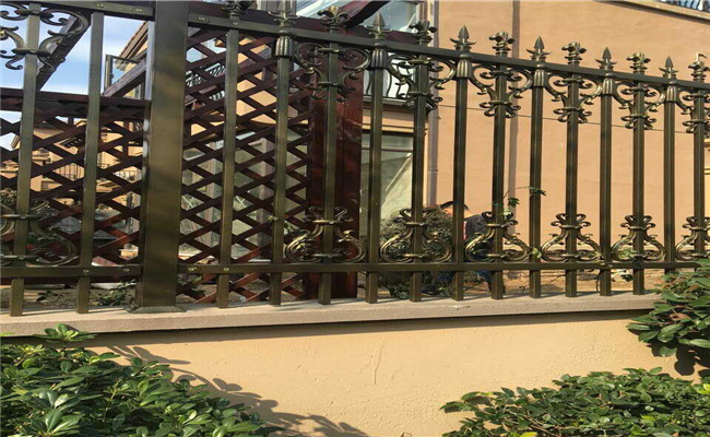 铁艺栏杆化学方法除锈